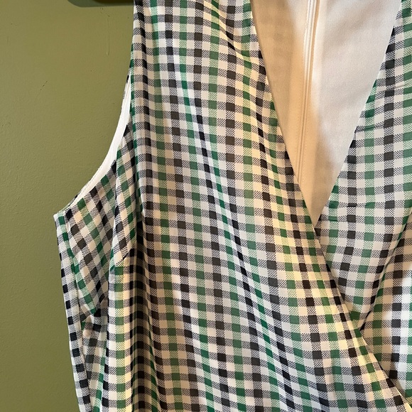 Gabby Skye sleeveless dress. - Picture 3 of 9